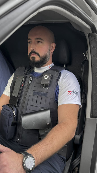 世界初:スイスの警備輸送会社【SOS Cash & Value】 : Wearin’の環境と生体センサを実装したスマート・ベストを採用 安全とセキュリティを強化